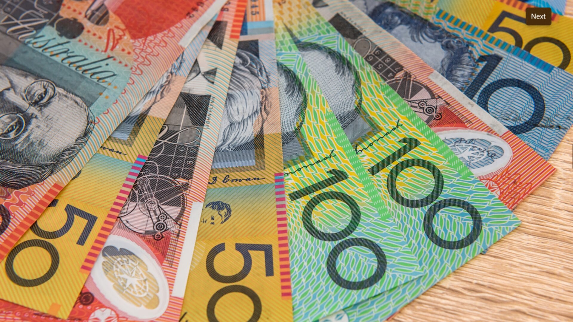 Định cư Úc cần bao nhiêu tiền? Các loại chi phí định cư Úc 2024 bạn nên biết
