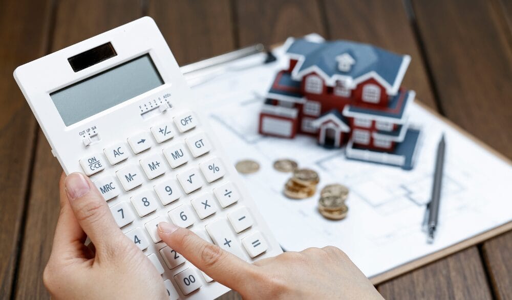 Chi phí sinh hoạt là một trong những vấn đề lớn khi cân nhắc nên định cư ở Úc hay Mỹ