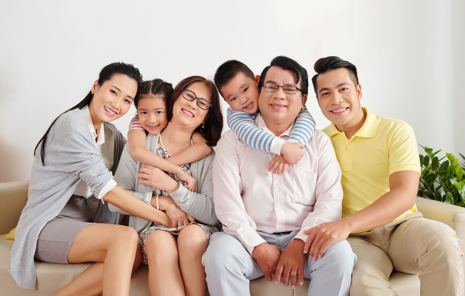 Định cư Mỹ theo diện đoàn tụ gia đình và các diện bảo lãnh đi Mỹ mới nhất