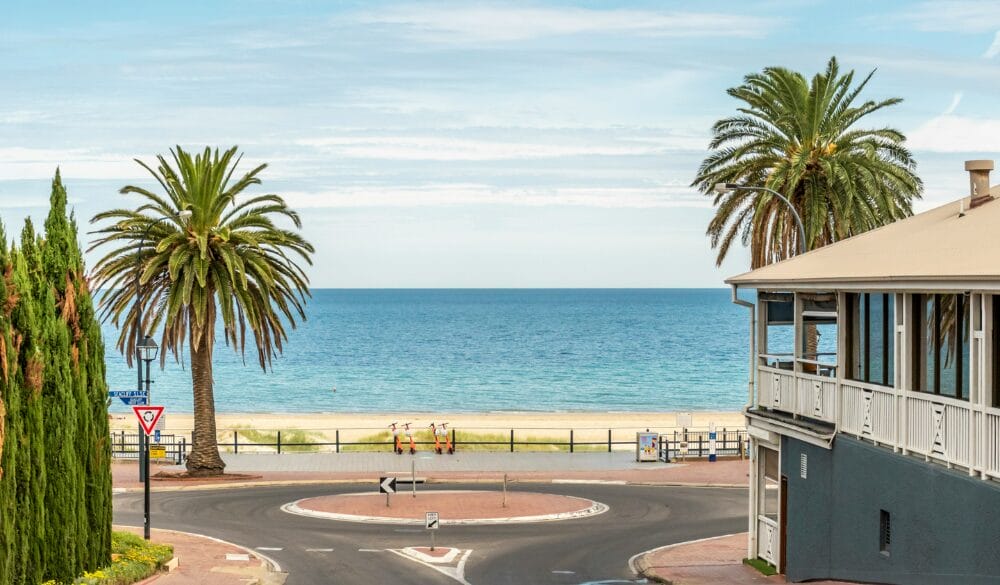 Adelaide là một trong những khu vực cần thu hút thêm nguồn nhân lực nhằm mục đích thúc đẩy khu vực phát triển vượt bậc