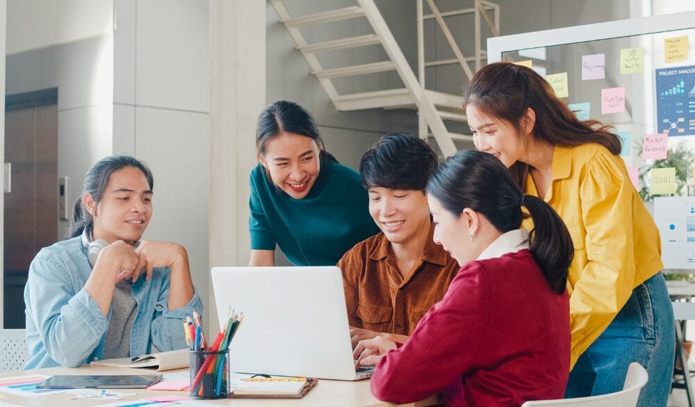 Thẻ xanh Mỹ được cấp theo diện làm việc là hình thức phổ biến nhất hiện nay