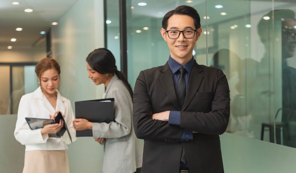 Ứng viên EB-1C phải chứng minh năng lực quản lý điều hành thực sự