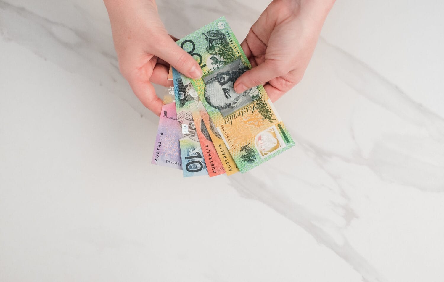 Mức lương trung bình ở Úc năm 2026 là bao nhiêu?