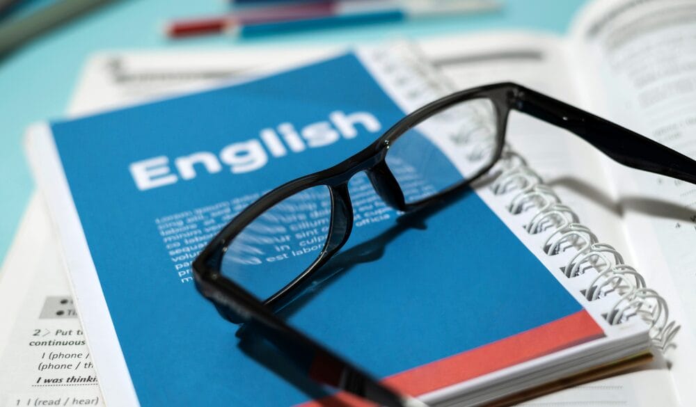 Quy đổi điểm PTE sang IELTS để có sự chuẩn bị và lựa chọn bài thi phù hợp với nhu cầu, điều kiện của quý vị