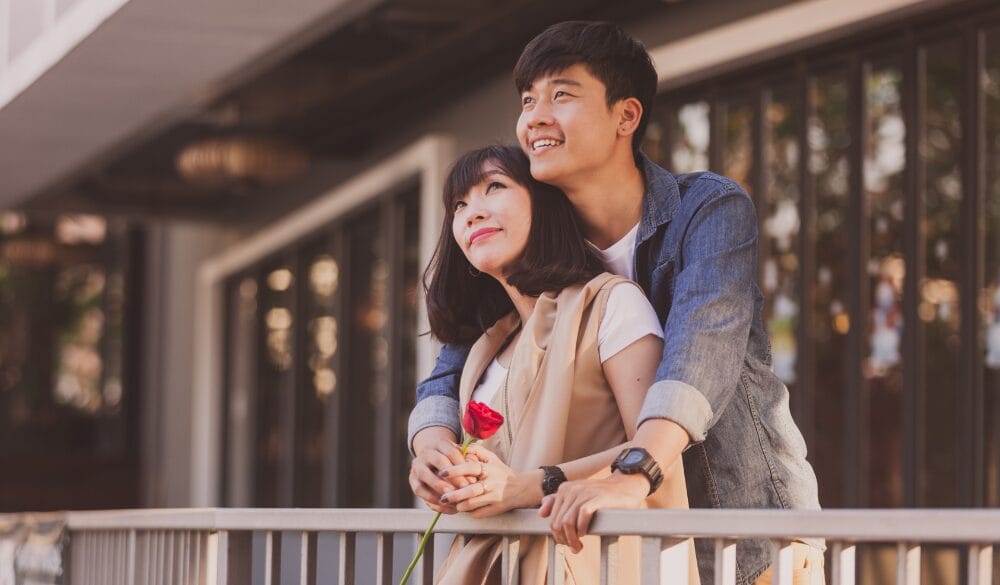 Vợ/chồng đi cùng hồ sơ không bắt buộc có ECA, nhưng nếu có sẽ là cơ sở được tính thêm điểm CRS, gia tăng cơ hội nhận Thư mời nộp hồ sơ và định cư Canada