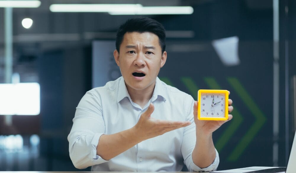 Thời gian xử lý hồ sơ yêu cầu cấp visa bảo lãnh cha mẹ kéo dài đến 31 năm