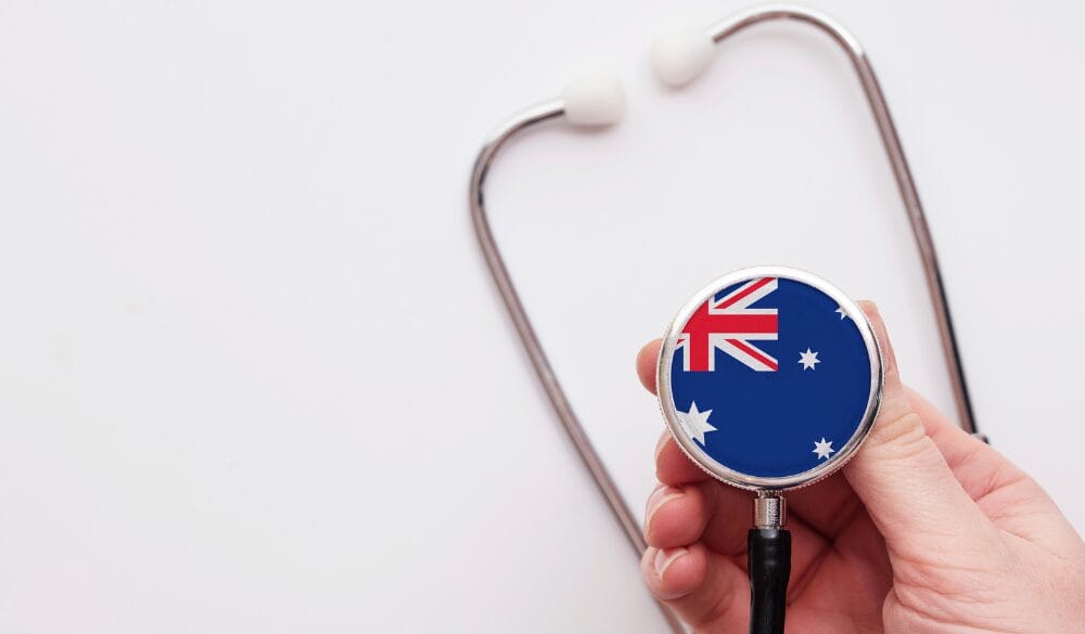 Medicare là chính sách chăm sóc sức khỏe dành cho toàn dân ở Úc, áp dụng đối với công dân, thường trú nhân Úc và trong một số trường hợp bao gồm cả người sở hữu visa tạm trú ở Úc