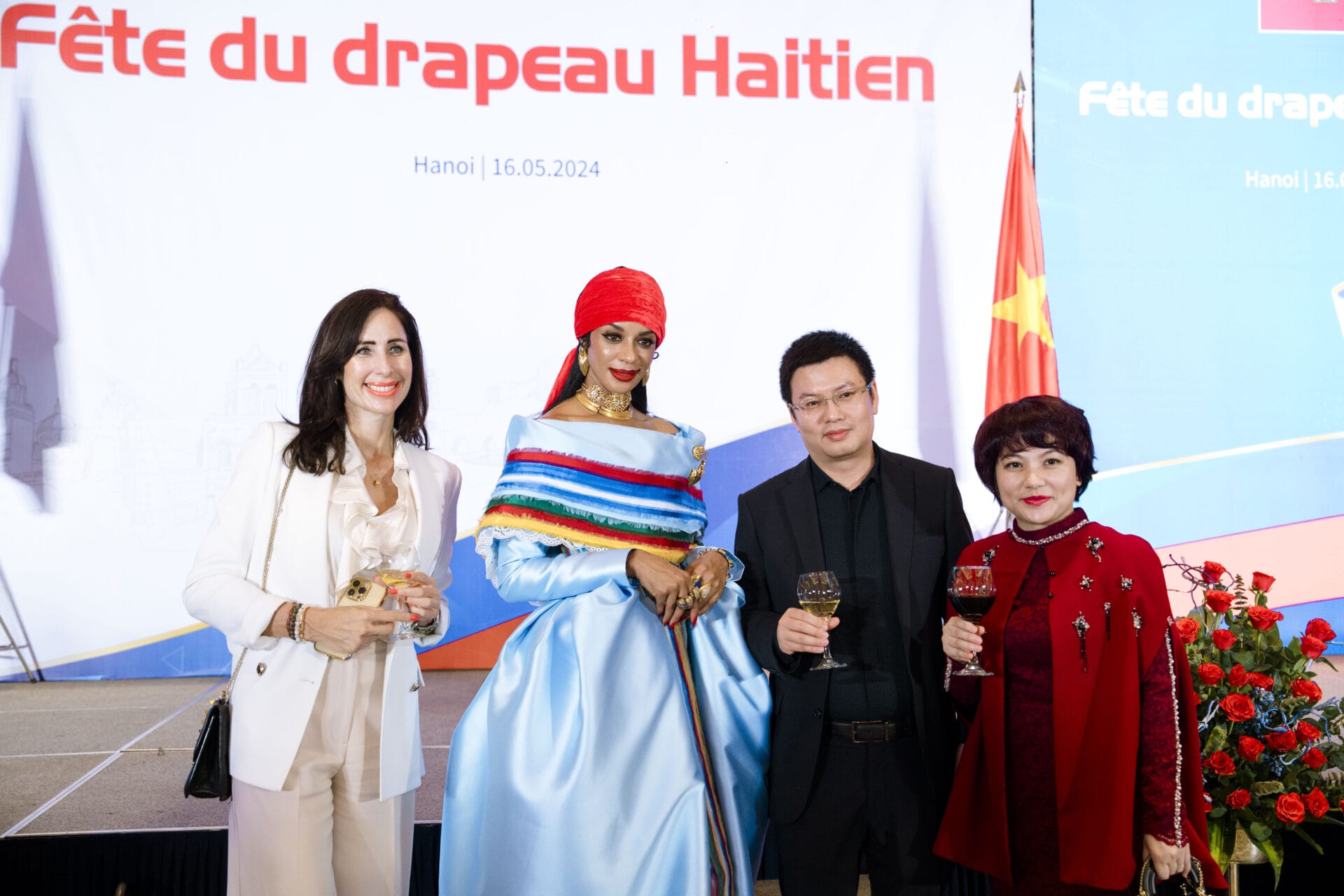 Ban lãnh đạo SI Group tham dự Lễ kỷ niệm 221 năm Ngày Quốc kỳ Haiti