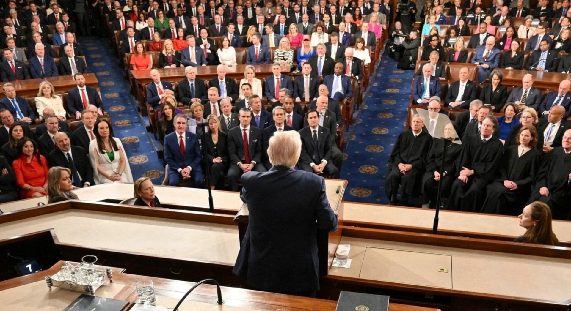Trump Card đối mặt nhiều rào cản pháp lý, thiếu ủng hộ từ Quốc hội Mỹ.