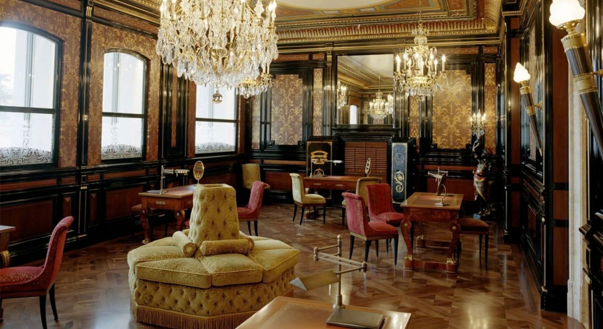 Bên trong trụ sở chính của Patek Philippe tại Geneva