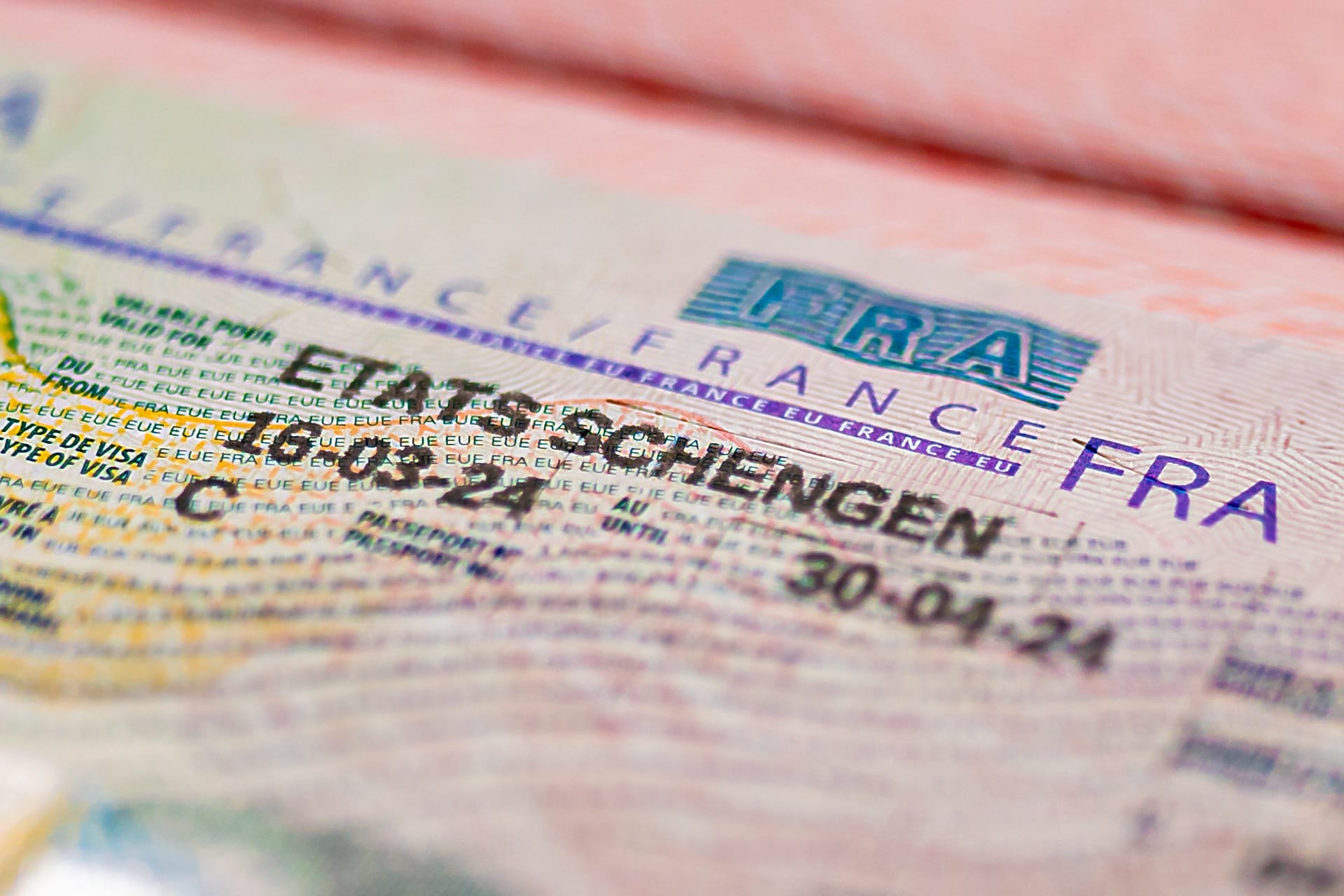 Visa Pháp mở cửa châu Âu! Dễ dàng khám phá khối Schengen chỉ với một lần xin visa