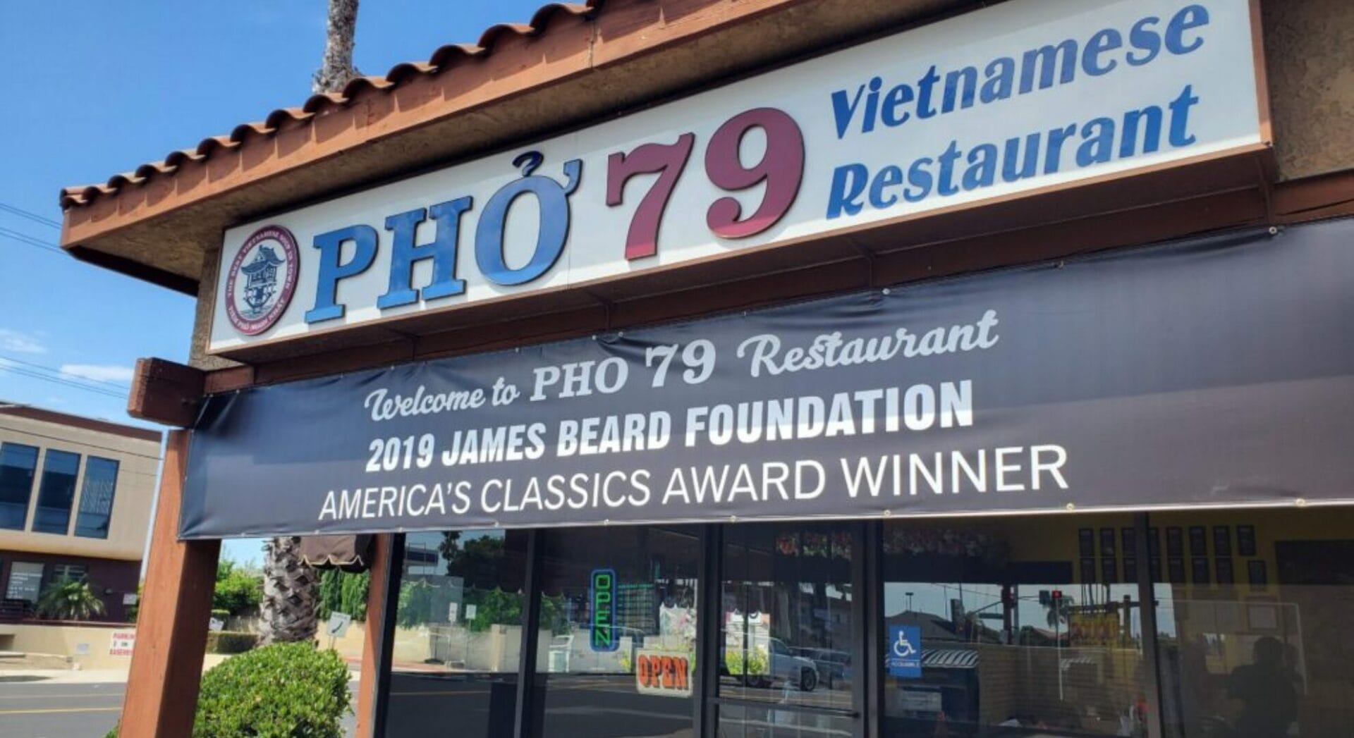 Nhà hàng Phở 79 đã tồn tại gần 40 năm tại thành phố Garden Grove, khu Little Saigon, Nam California, Mỹ.