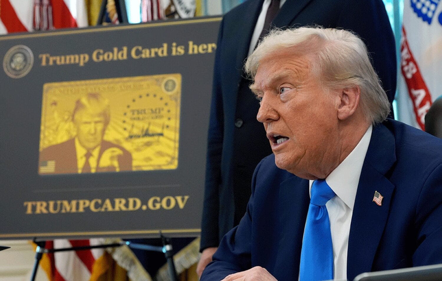 Tổng thống Donald Trump trong buổi ra mắt chính thức Thẻ Vàng (Nguồn: Fox News)