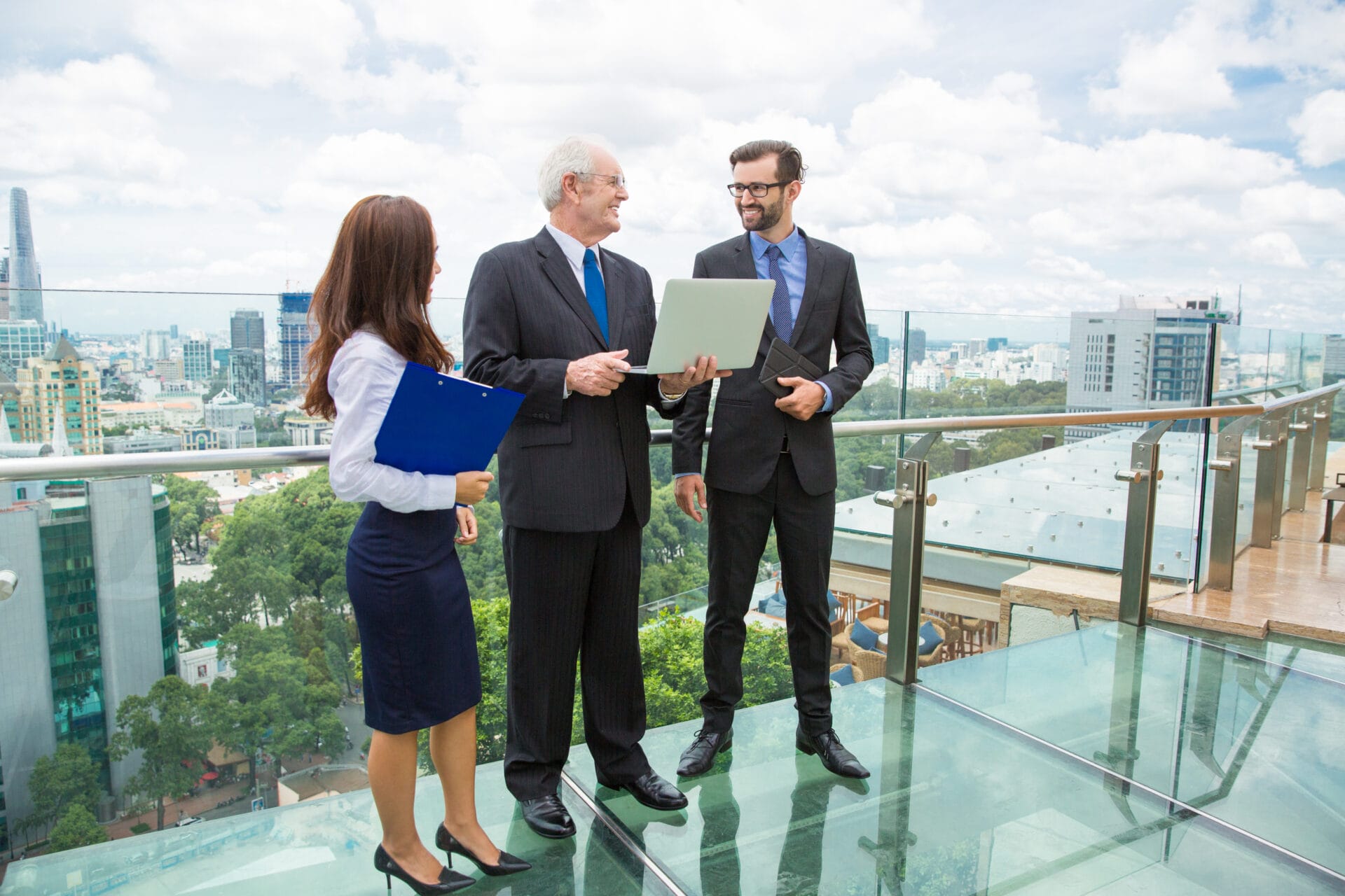 AIP vs. BIV: Lựa chọn nào phù hợp cho nhà đầu tư định cư New Zealand?