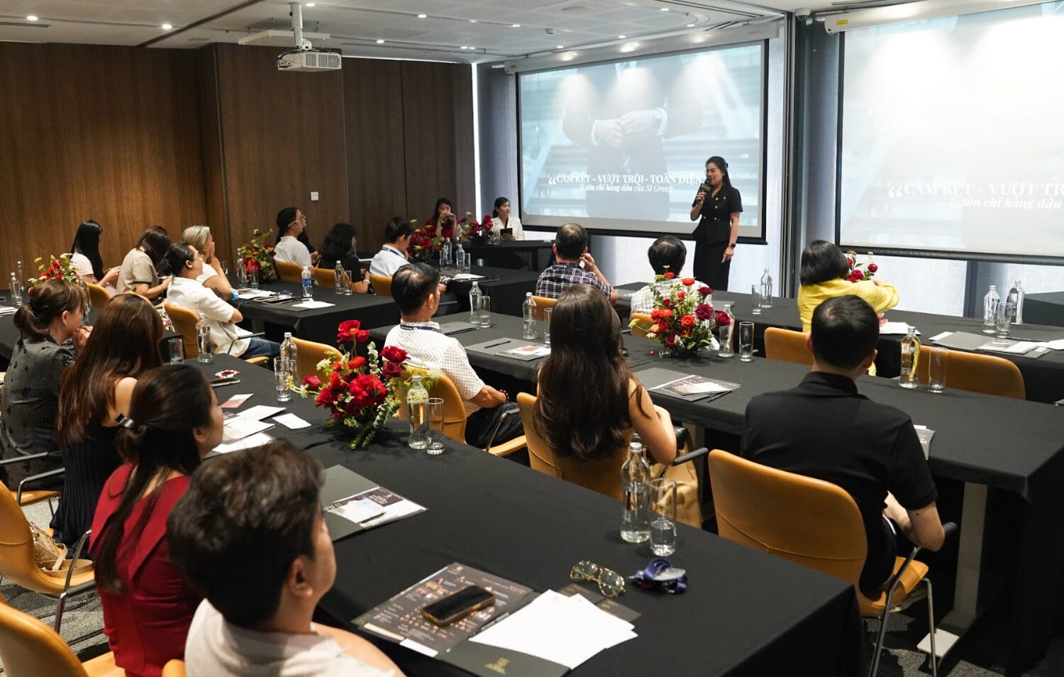 SI Group đã chứng minh năng lực bằng cách đồng hành với hơn 60 khách hàng hoàn thành giấc mơ định cư Mỹ, dù quá trình đầy chông gai.