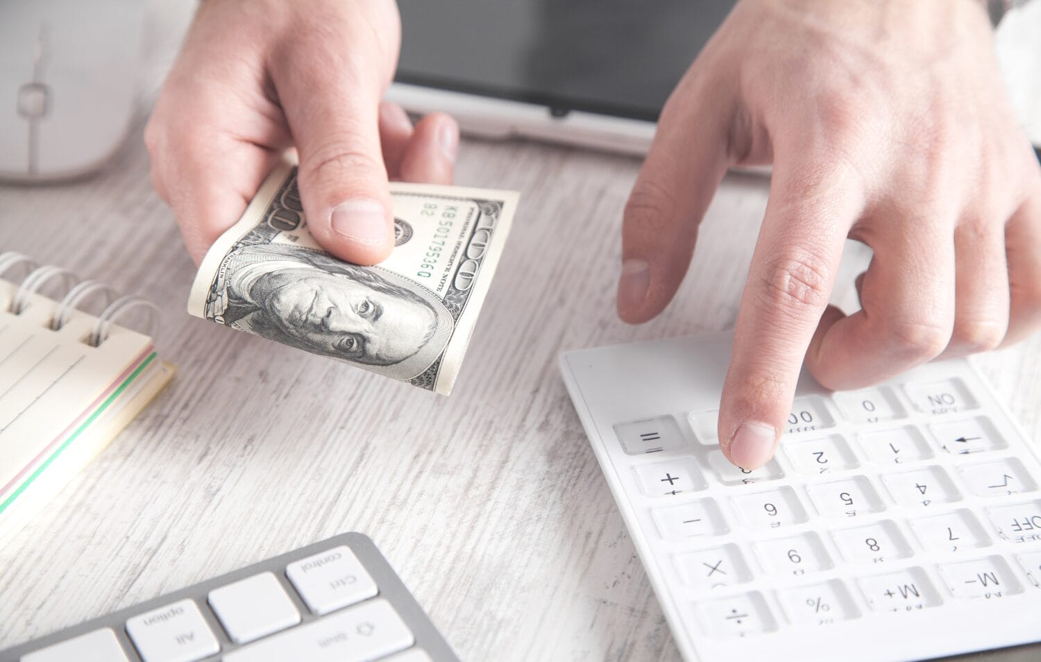 Mức lương trung bình ở Mỹ là bao nhiêu? Cập nhật mới nhất 2026