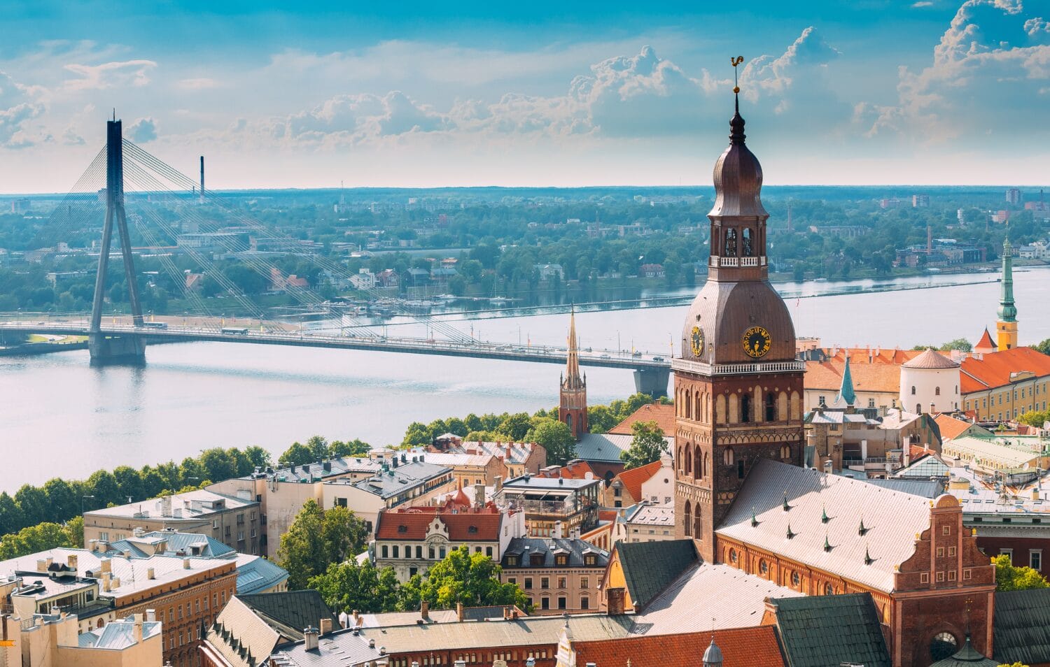 Latvia hiện duy trì một trong những chính sách thị thực vàng có truyền thống lâu đời nhất EU.