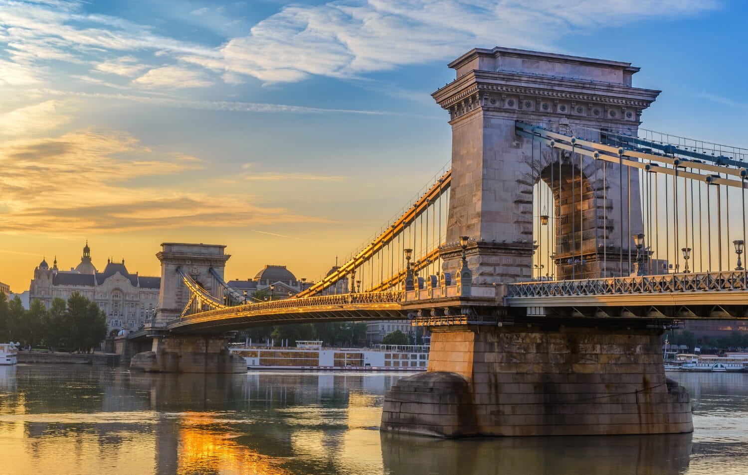 Bắt đầu từ tháng 7/2024, chương trình của Hungary nhanh chóng vươn lên dẫn đầu các xu hướng định cư mới được săn đón nhất tại châu Âu.