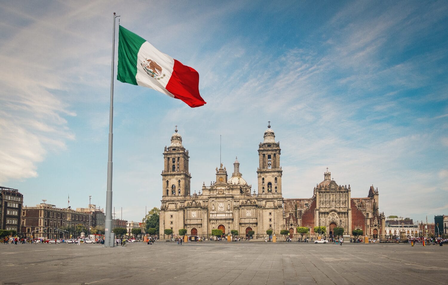 Mexico - Quốc gia láng giềng hoàn hảo thu hút lượng lớn công dân Mỹ.