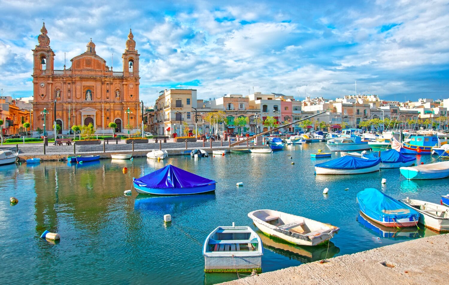 Malta - Quốc đảo nằm giữa lòng Địa Trung Hải là điểm đến văn hoá sôi động nhất Châu Âu.