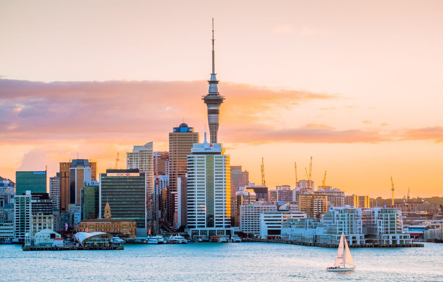 New Zealand - lựa chọn định cư lý tưởng nhờ môi trường nói tiếng Anh cùng lộ trình định cư rõ ràng cho lao động tay nghề cao và doanh nhân.